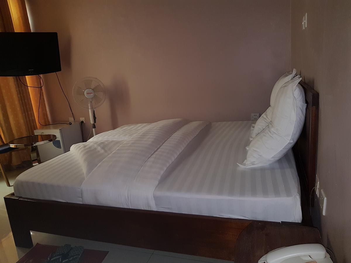 Goma Hotel La Benediction מראה חיצוני תמונה
