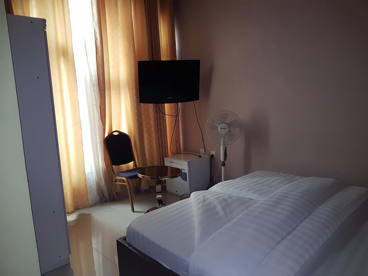 Goma Hotel La Benediction מראה חיצוני תמונה